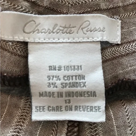 Wide-leg (looks like skirt) Capri pants w/silver thread highlight 18” flat 20.5” - Picture 5 of 7